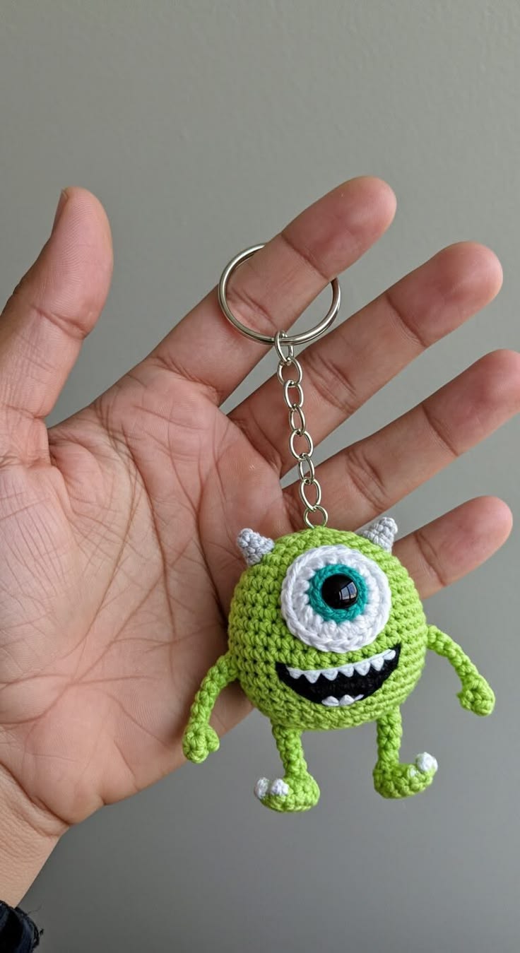 Mini monstruo verde llavero
