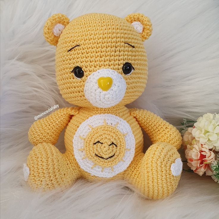 Osito amarillo con corazón