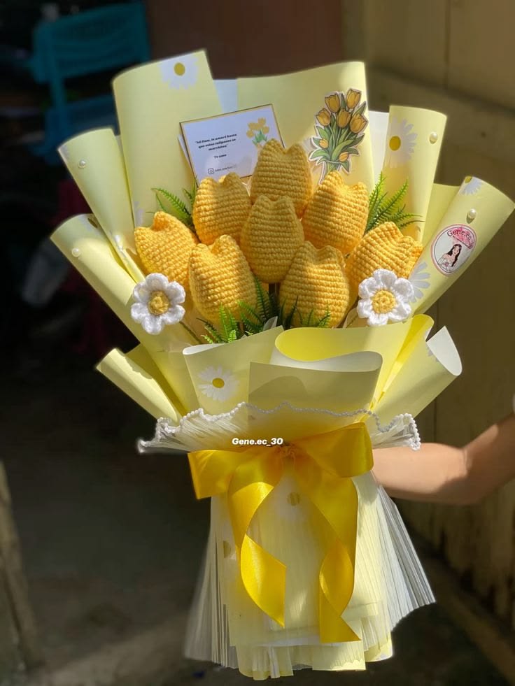Ramo de tulipanes amarillos